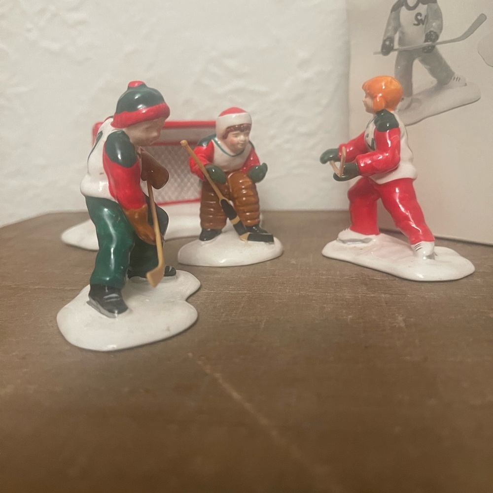 Department 56 | Original Snow Village | Cold Weather Sports |